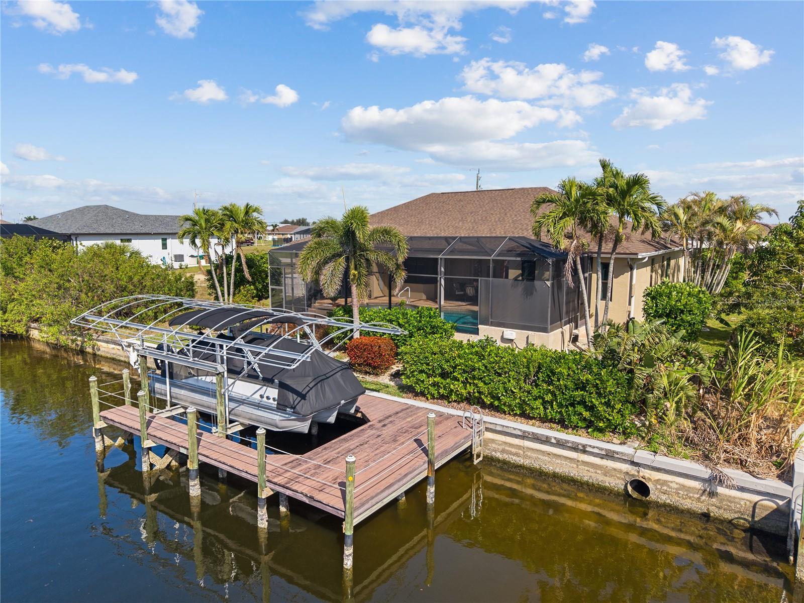 810 NW 36TH AVE, CAPE CORAL, FL, 33993