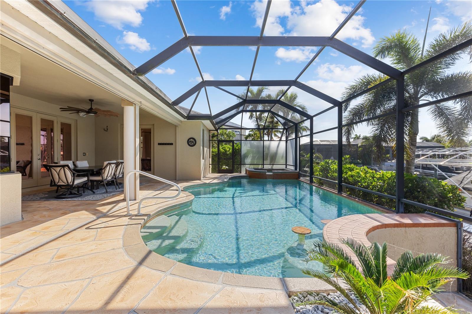810 NW 36TH AVE, CAPE CORAL, FL, 33993