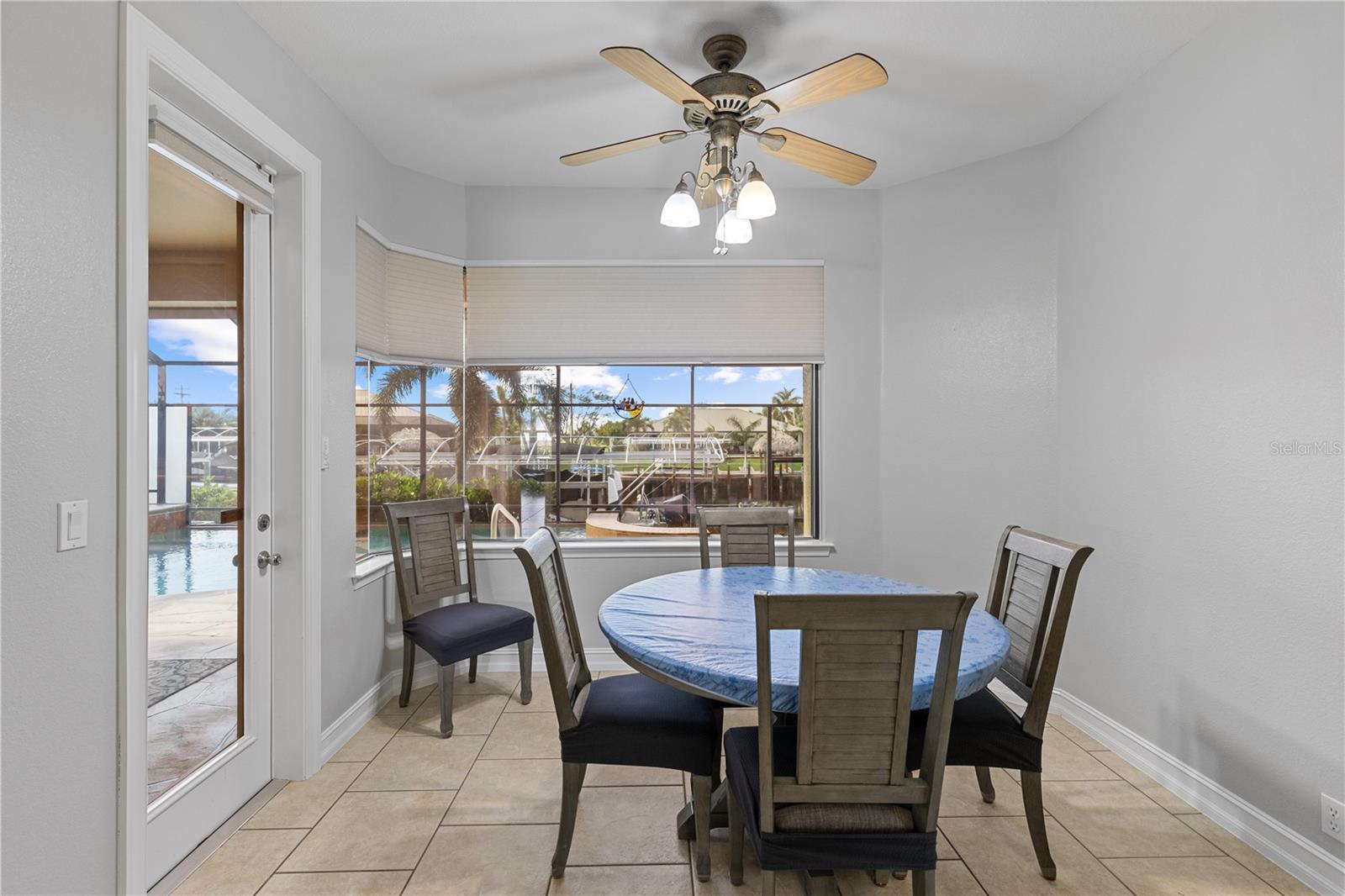 810 NW 36TH AVE, CAPE CORAL, FL, 33993