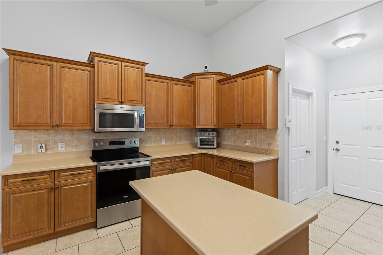 810 NW 36TH AVE, CAPE CORAL, FL, 33993