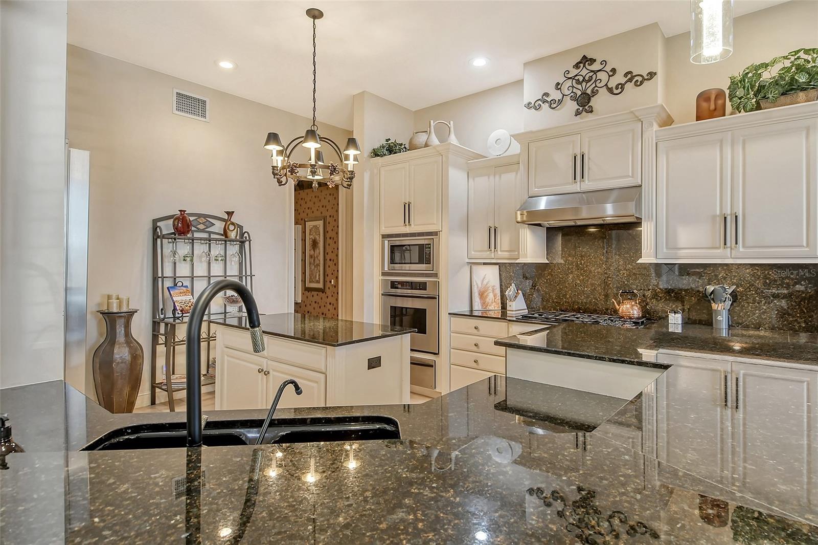 1007 3RD ST E, PALMETTO, FL, 34221