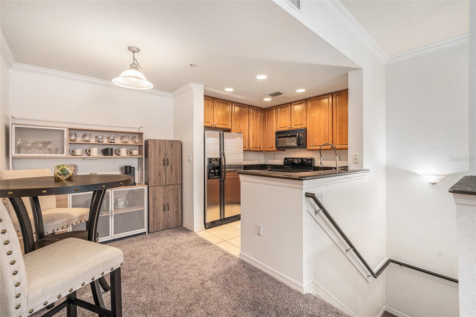 9813 MEADOW FIELD CIR, TAMPA, FL, 33626