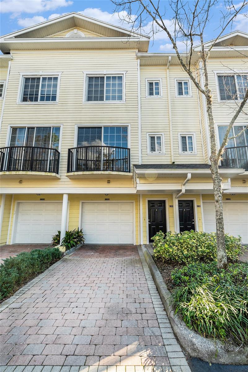9813 MEADOW FIELD CIR, TAMPA, FL, 33626