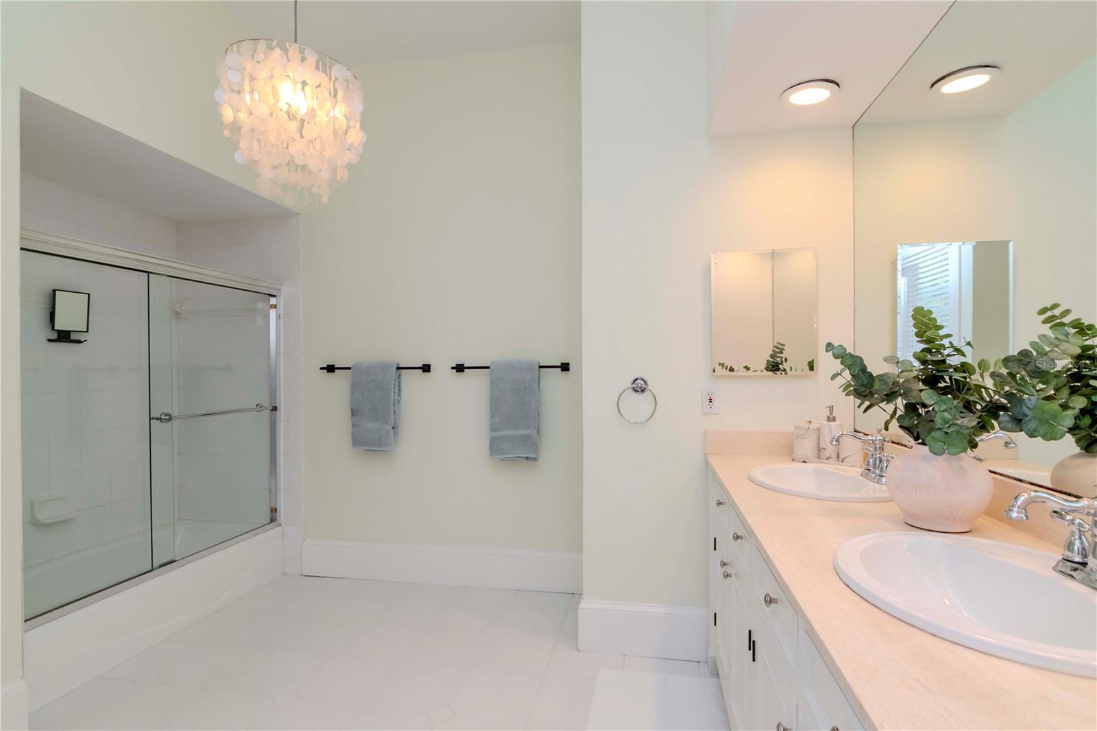 705 S FIELDING AVE, TAMPA, FL, 33606