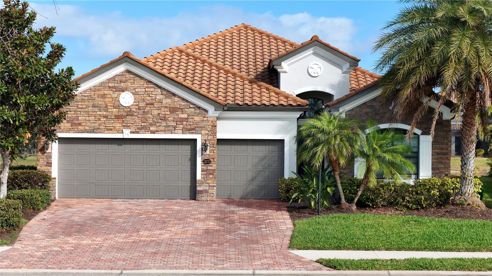 13223 RAMBLEWOOD TRL, LAKEWOOD RANCH, FL, 34211