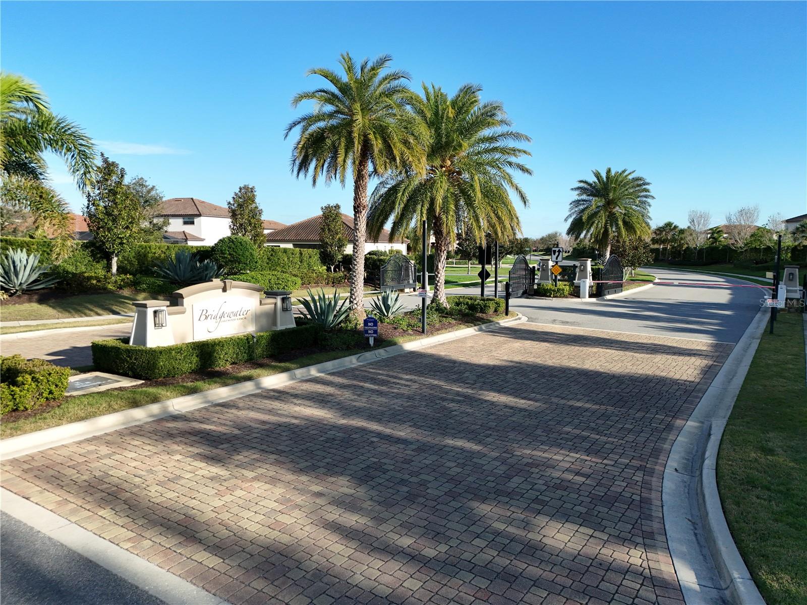 13223 RAMBLEWOOD TRL, LAKEWOOD RANCH, FL, 34211