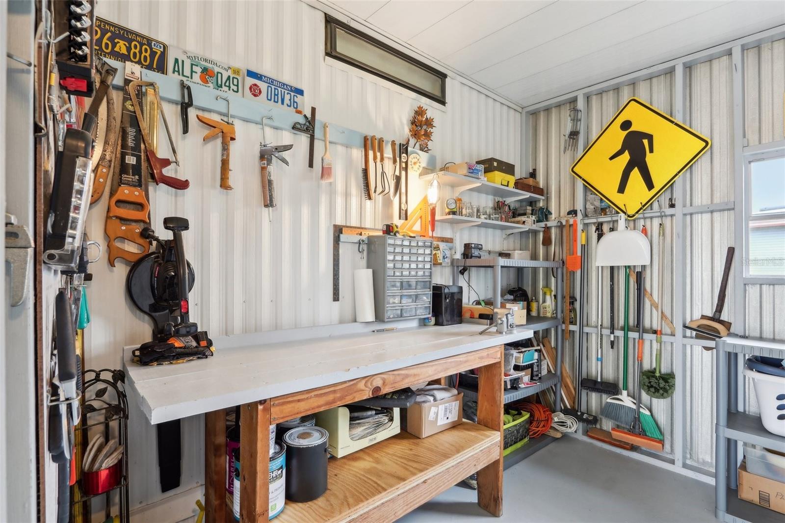 1430 MOHAWK CIR, TAVARES, FL, 32778