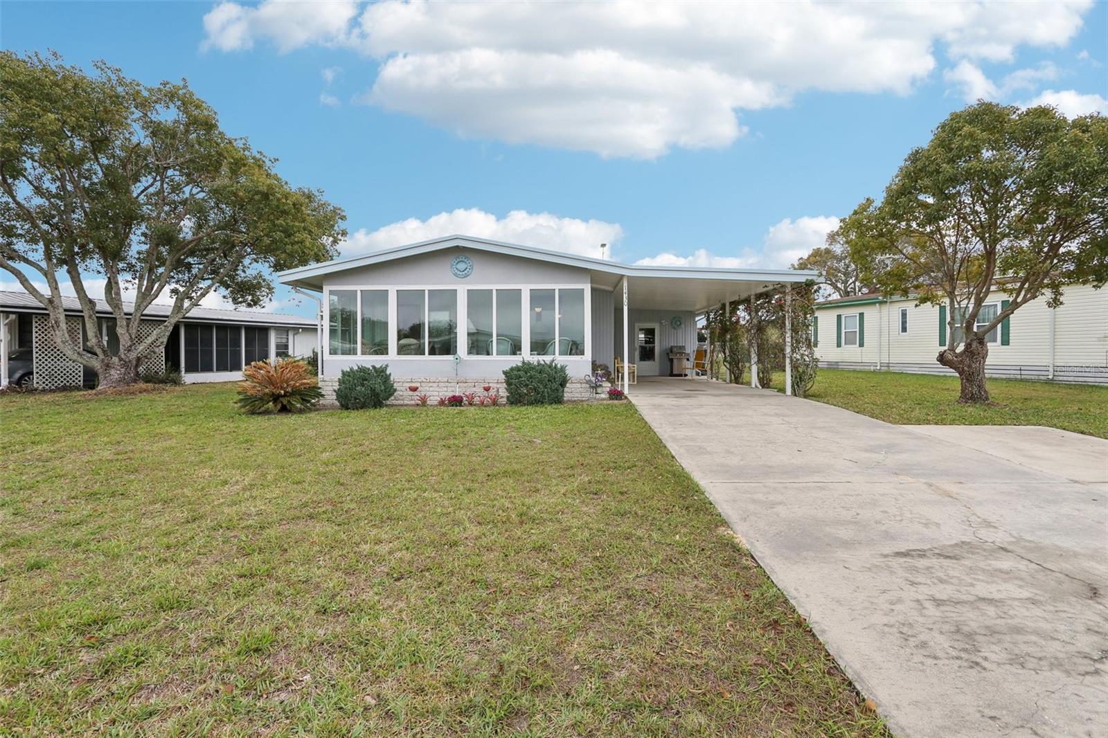 1430 MOHAWK CIR, TAVARES, FL, 32778