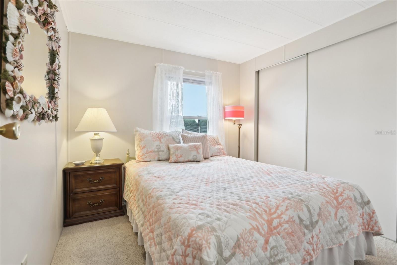 1430 MOHAWK CIR, TAVARES, FL, 32778