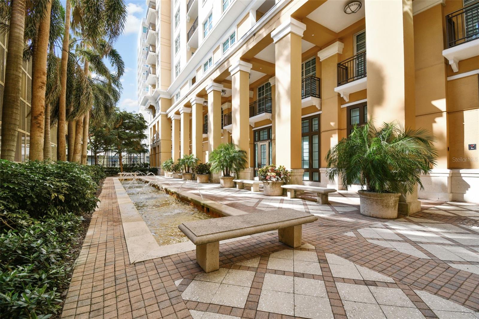 750 N TAMIAMI TRL #1203, SARASOTA, FL, 34236