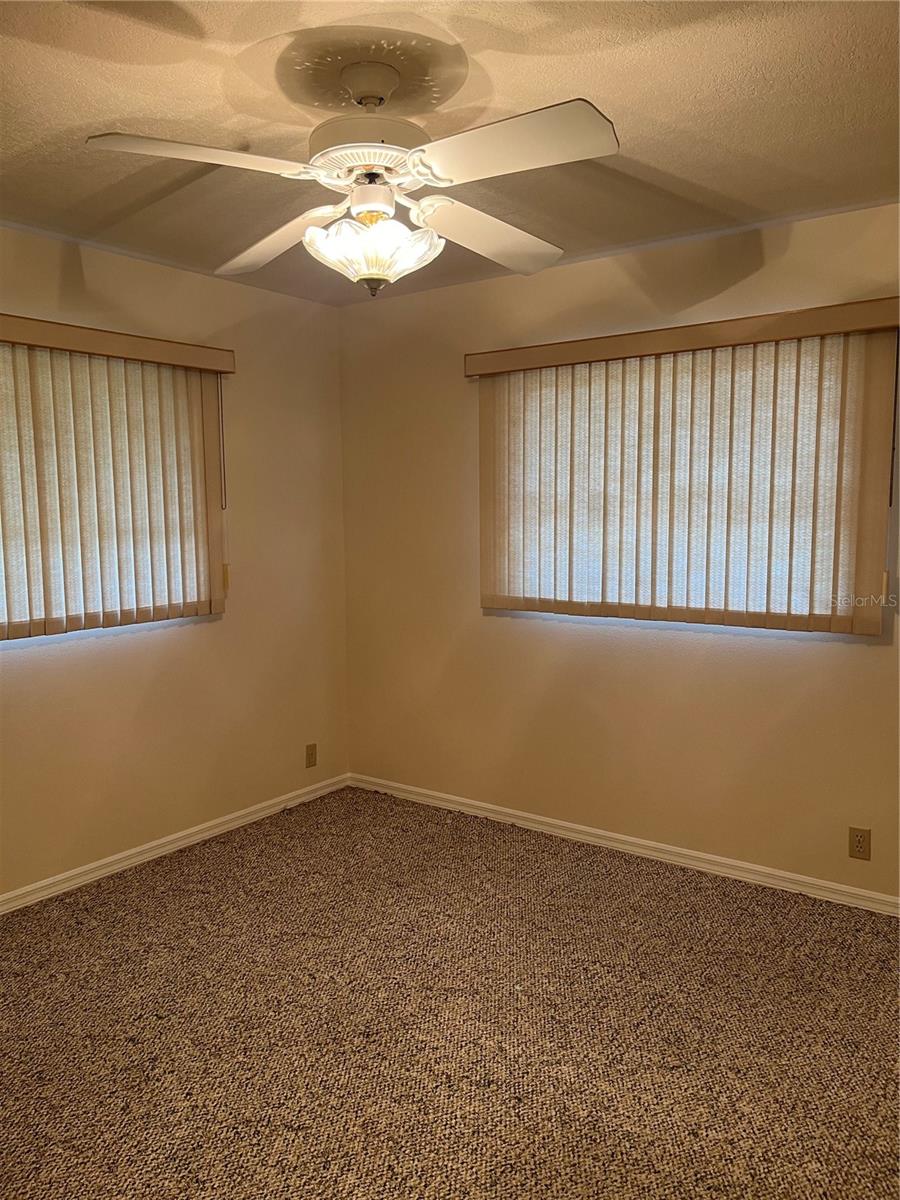 2718 N SALFORD BLVD, NORTH PORT, FL, 34286