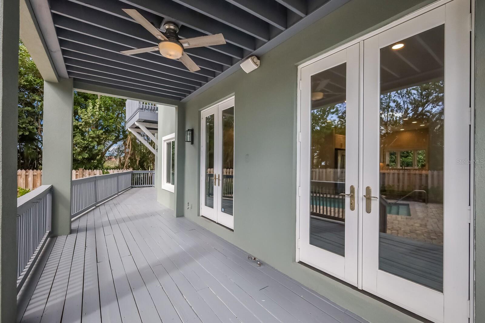 501 RECLINATA DR, LONGBOAT KEY, FL, 34228