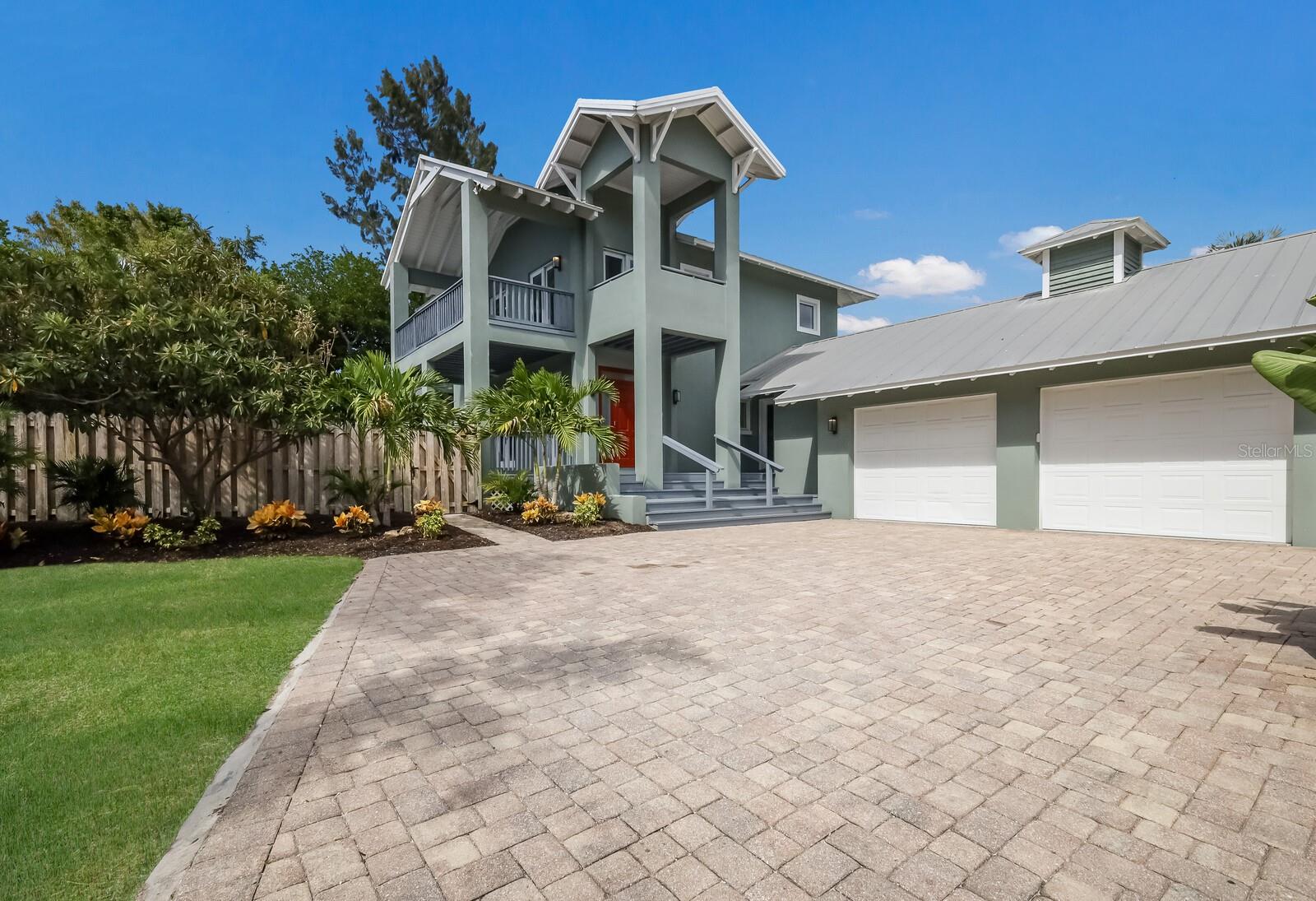 501 RECLINATA DR, LONGBOAT KEY, FL, 34228