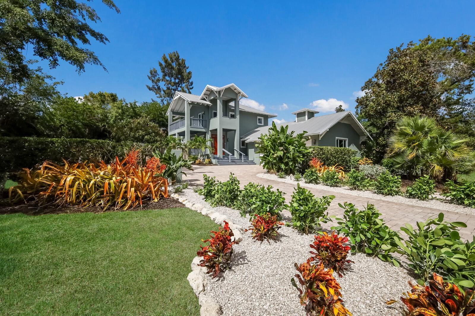 501 RECLINATA DR, LONGBOAT KEY, FL, 34228