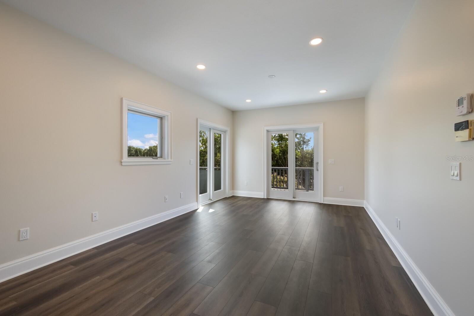 501 RECLINATA DR, LONGBOAT KEY, FL, 34228