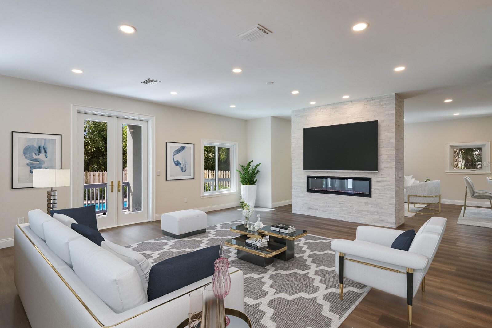 501 RECLINATA DR, LONGBOAT KEY, FL, 34228