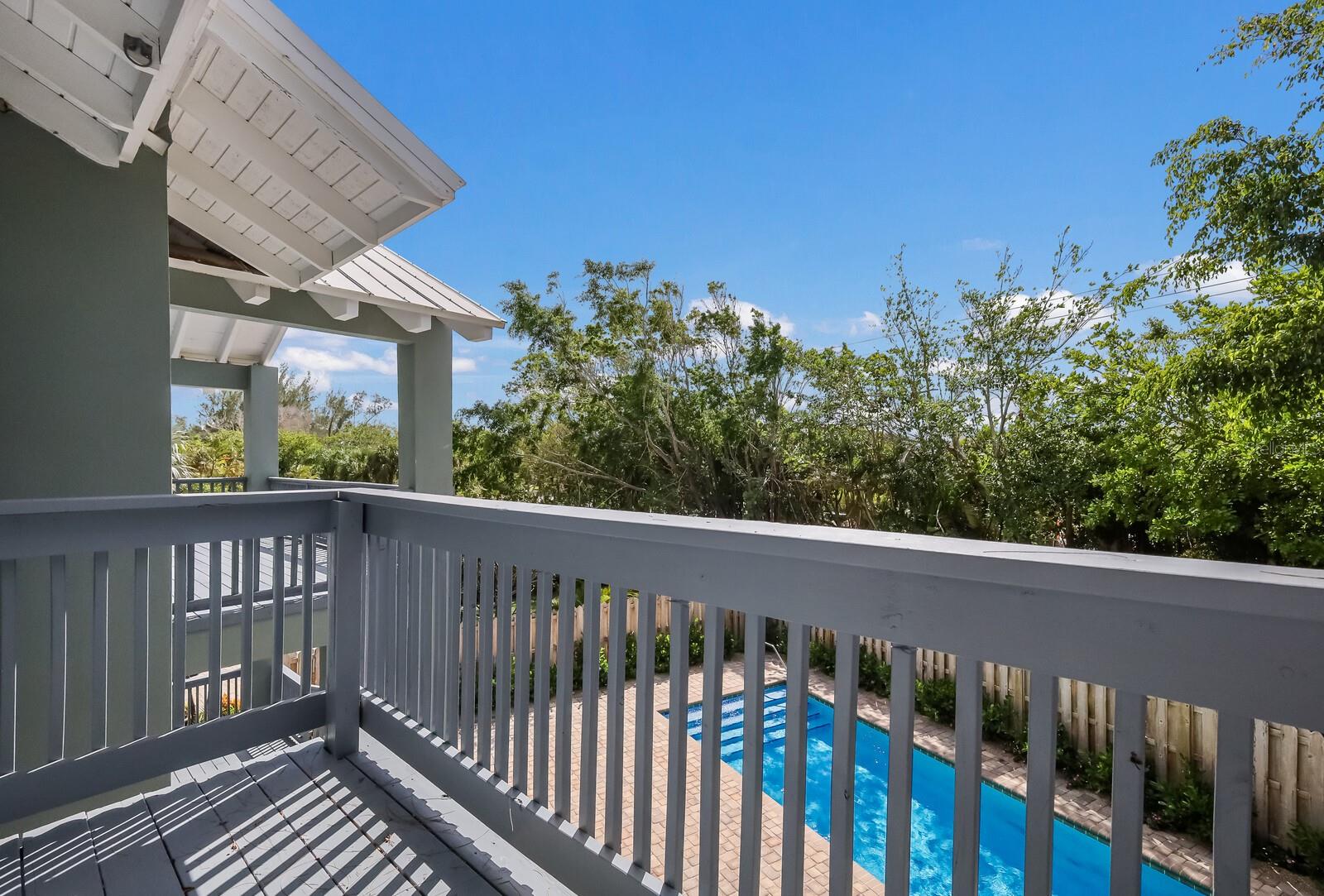 501 RECLINATA DR, LONGBOAT KEY, FL, 34228