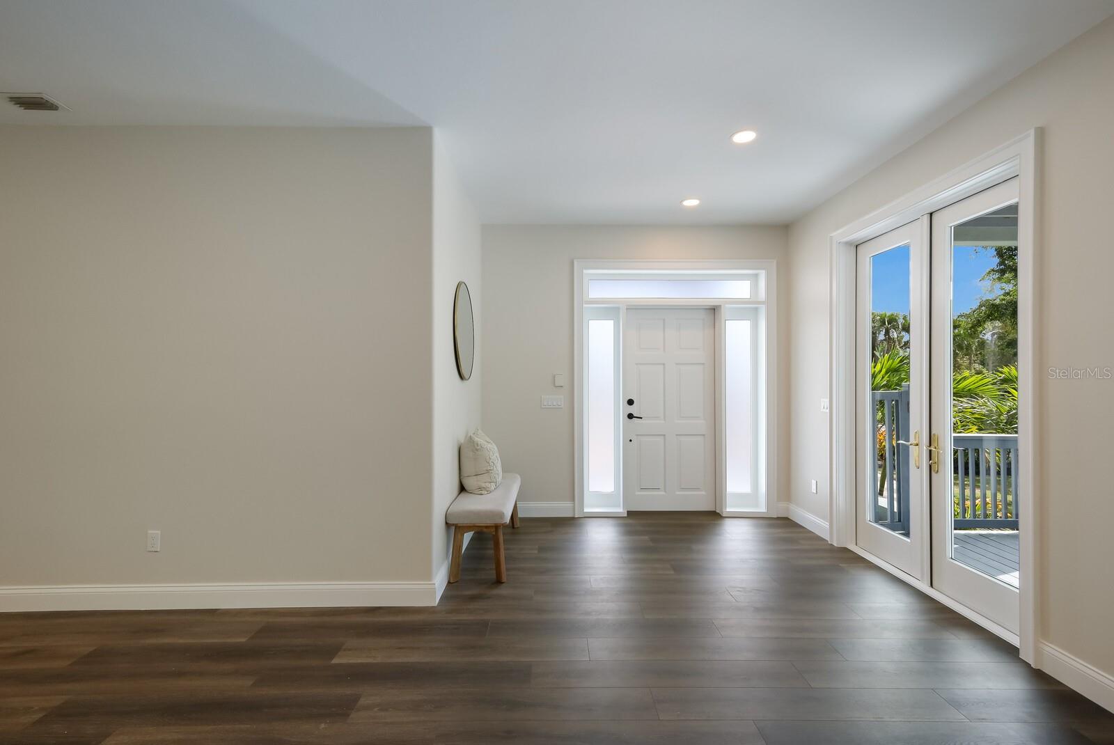 501 RECLINATA DR, LONGBOAT KEY, FL, 34228