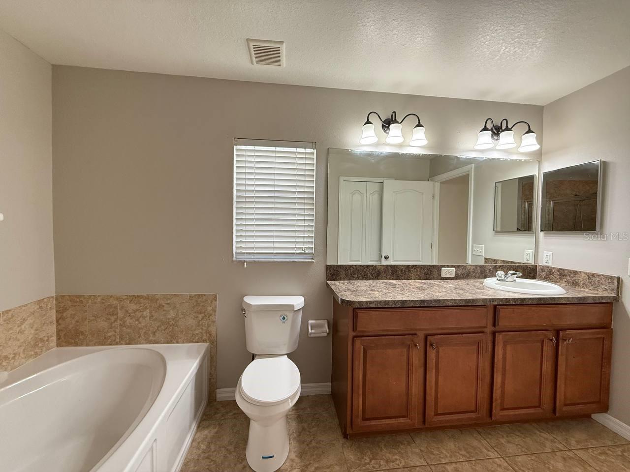 15468 LONG CYPRESS DR, RUSKIN, FL, 33573