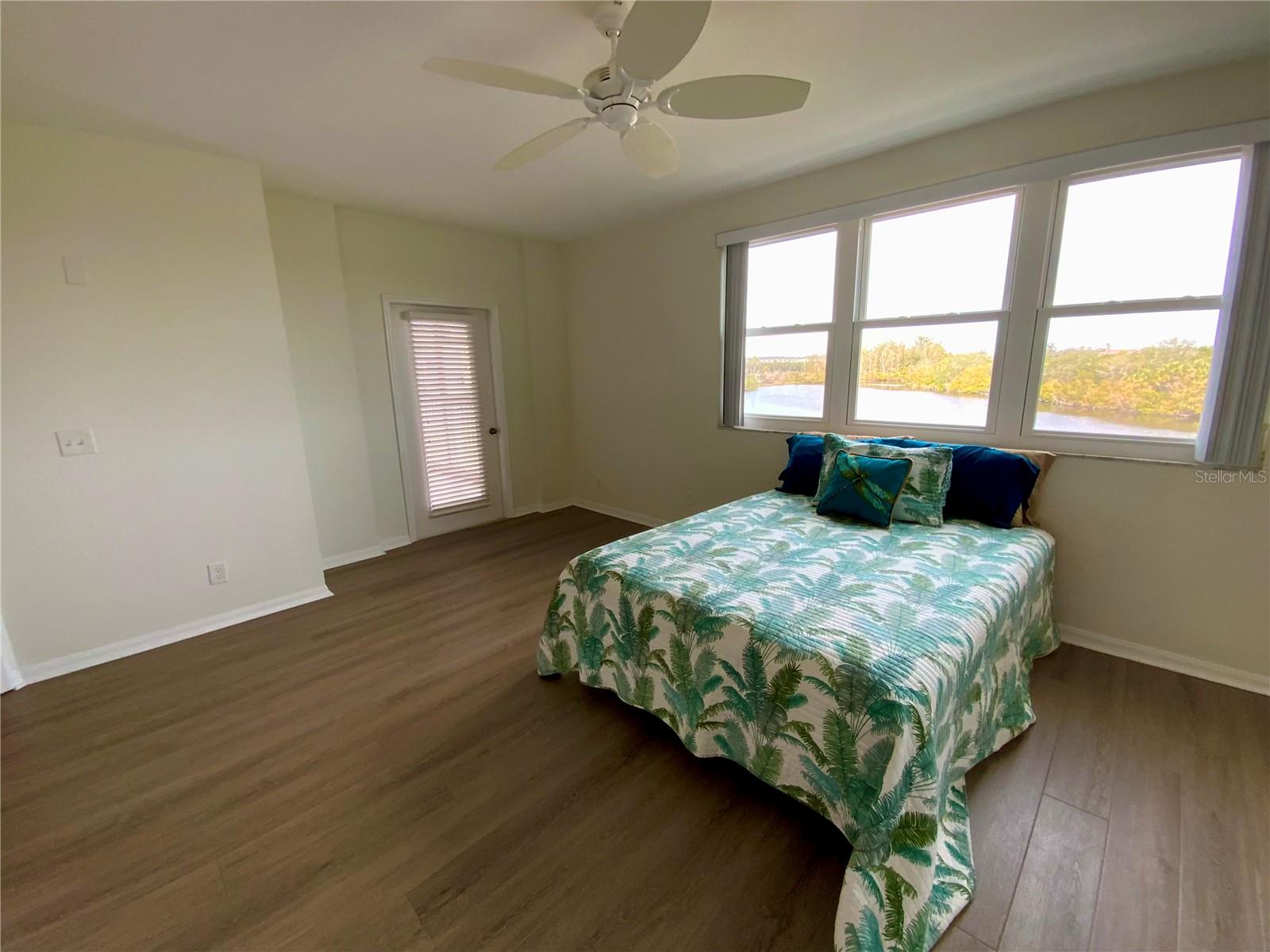 6315 SHORELINE DR #3204, SEMINOLE, FL, 33708