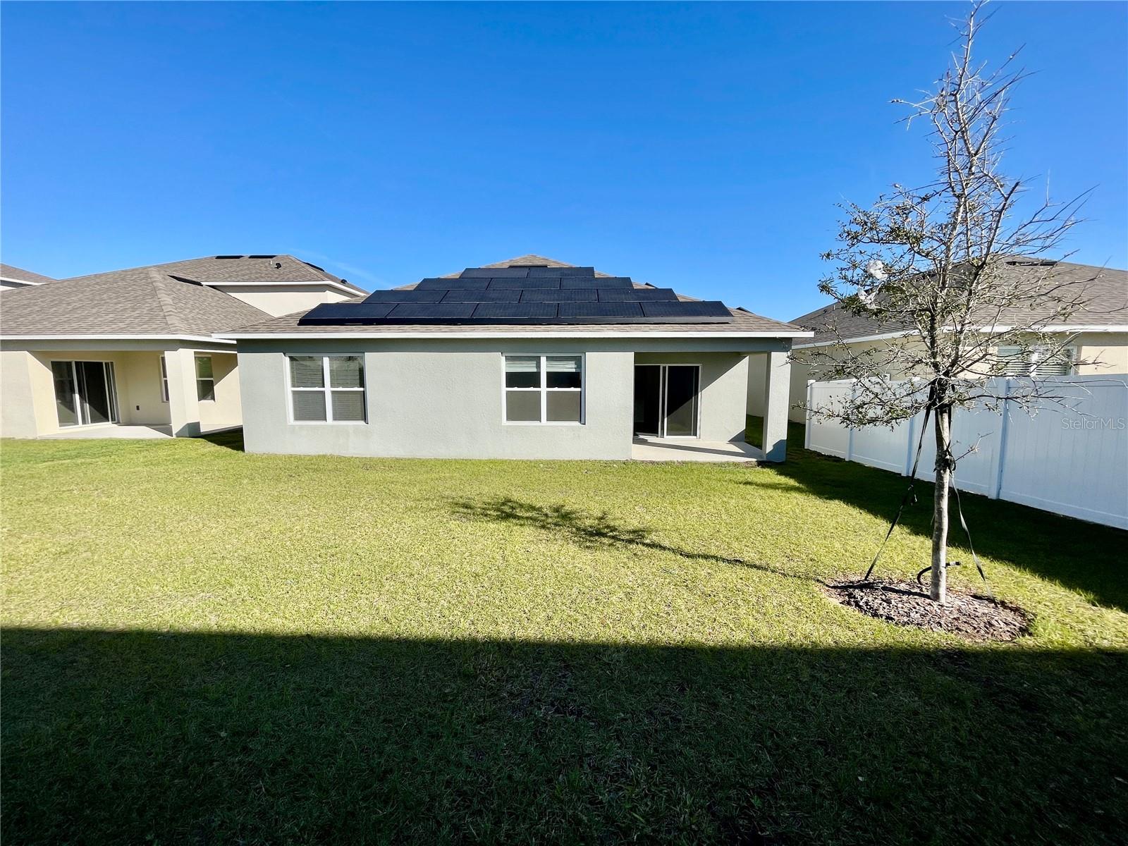 2621 ROWAN ST, TAVARES, FL, 32778