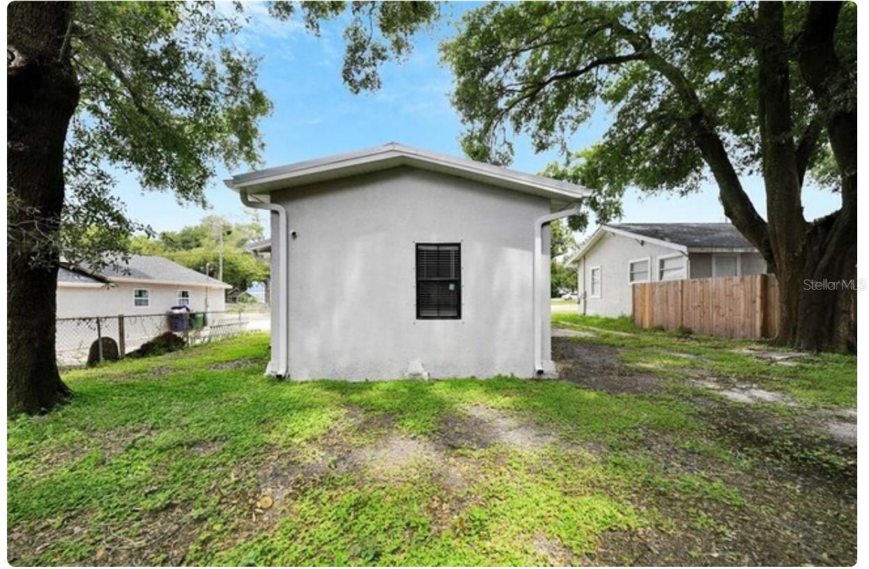 116 W SLIGH AVE, TAMPA, FL, 33604
