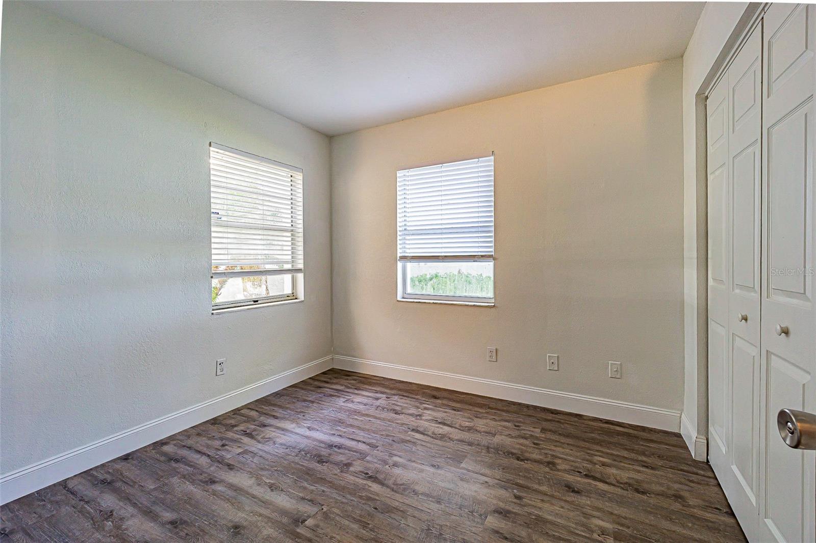 7150 E BANK DR #101, TAMPA, FL, 33617