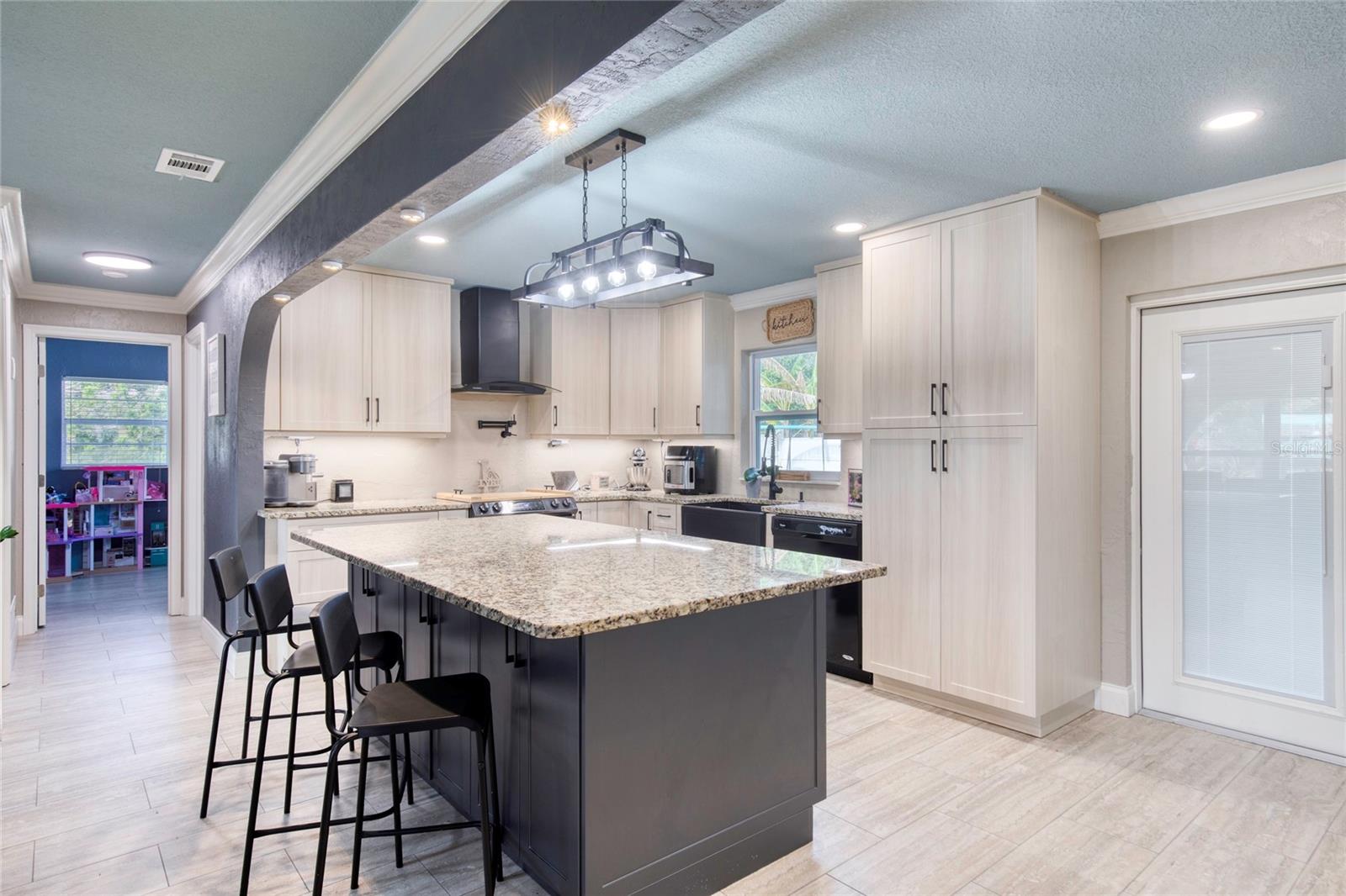 2535 POPE AVE, DAYTONA BEACH, FL, 32119