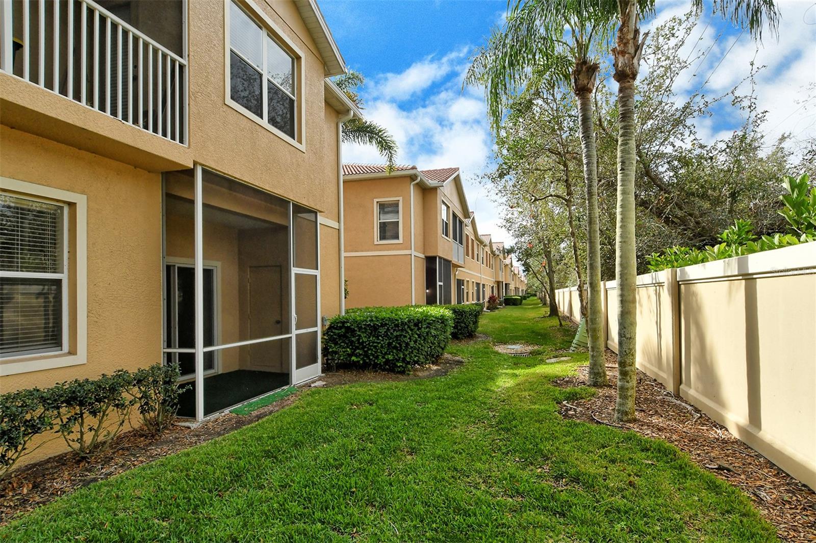 3823 PARKRIDGE CIR #1-101, SARASOTA, FL, 34243