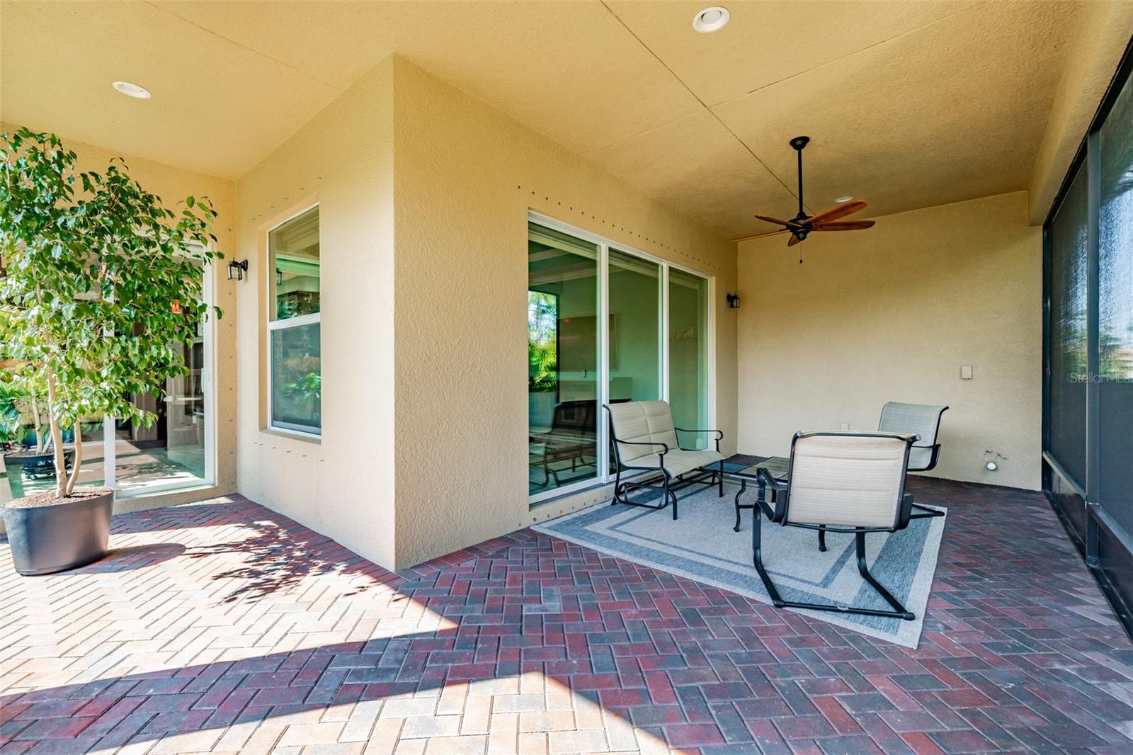 4822 GRAND BANKS DR, WIMAUMA, FL, 33598