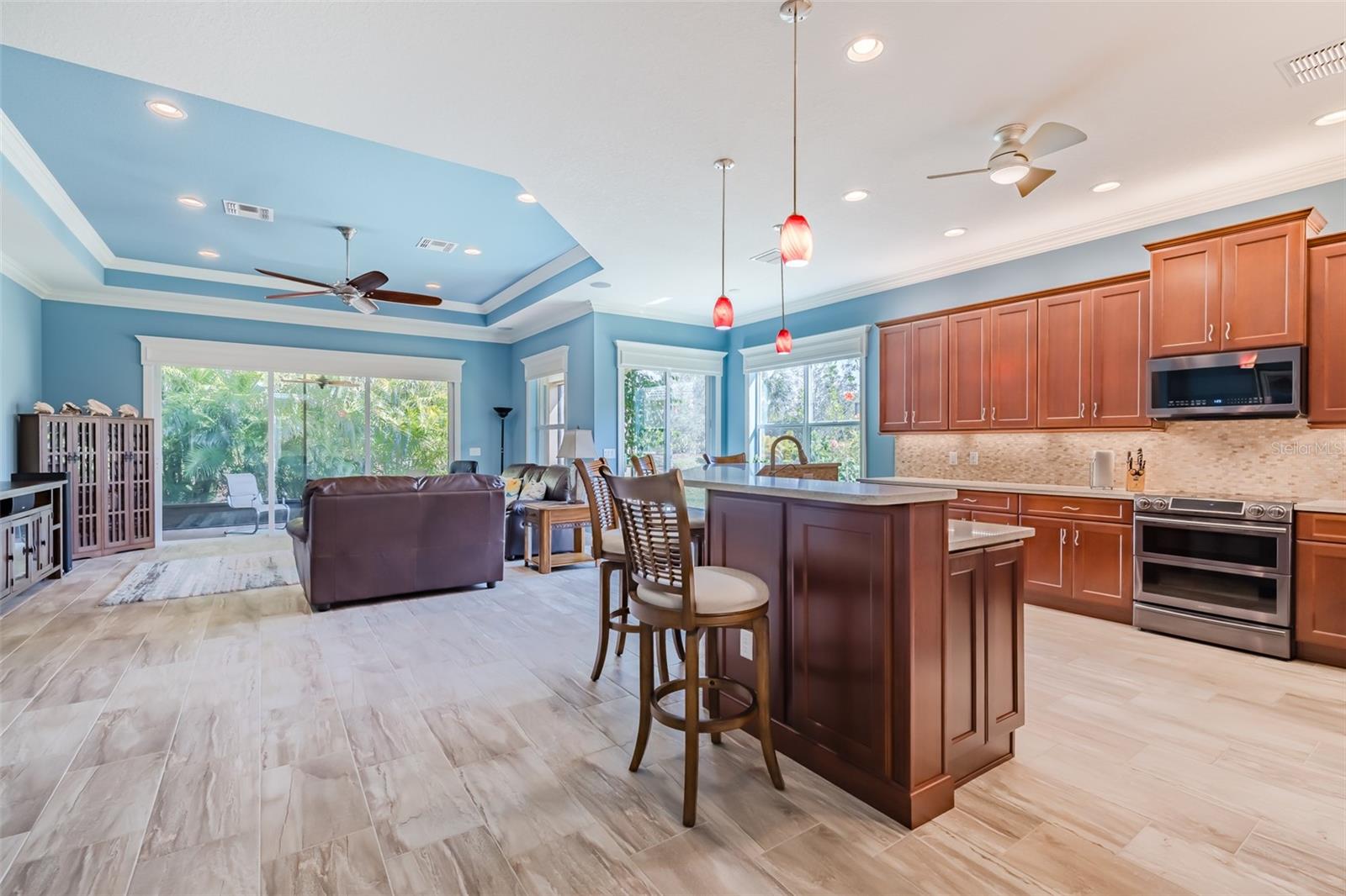 4822 GRAND BANKS DR, WIMAUMA, FL, 33598