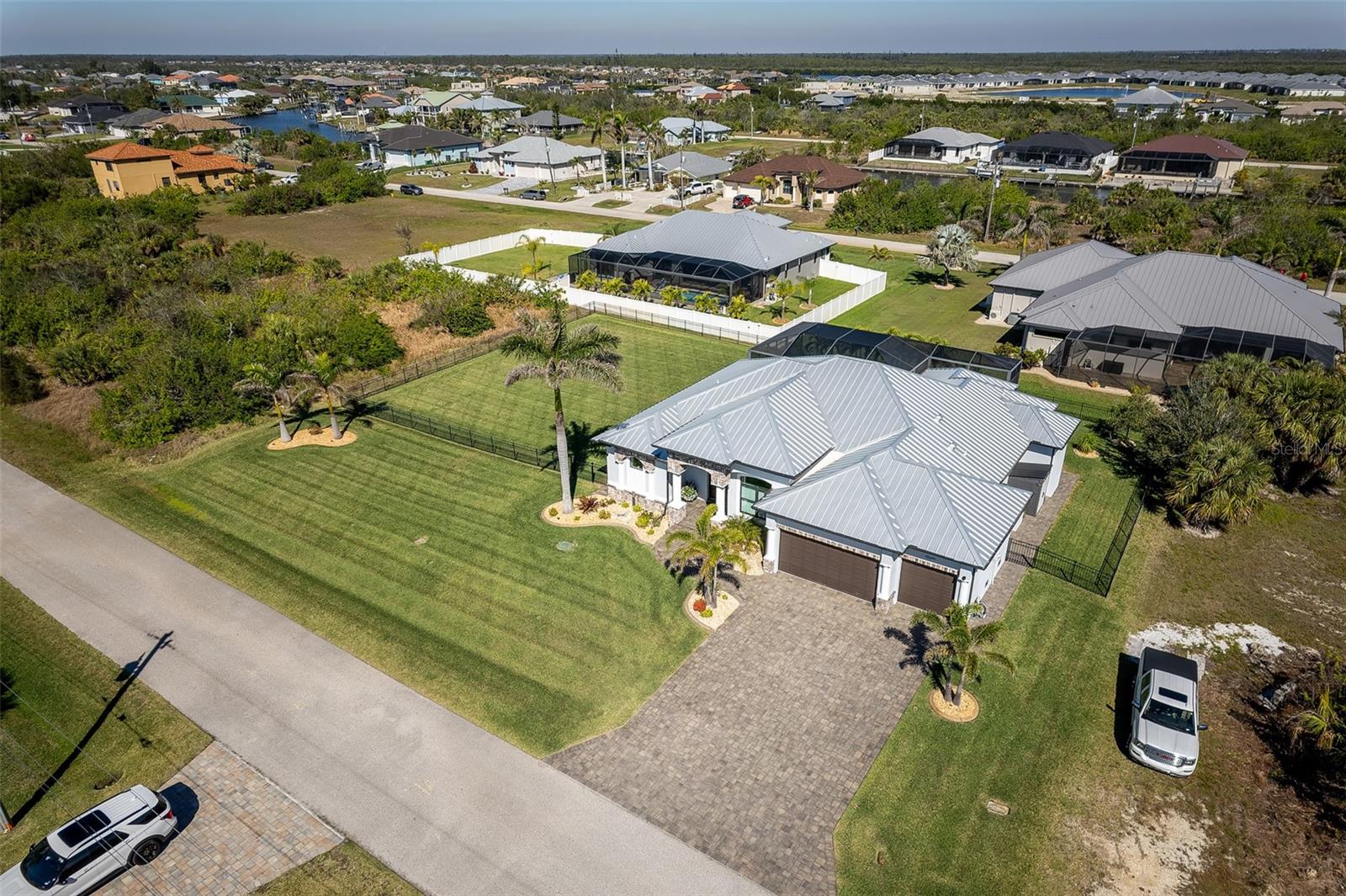 15691 MEACHAM CIR, PORT CHARLOTTE, FL, 33981