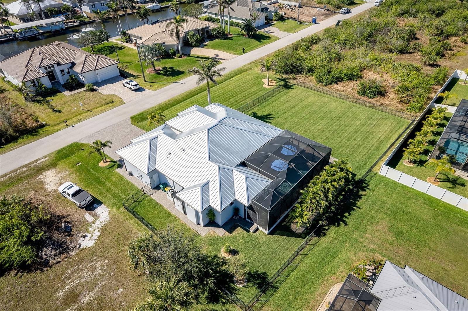 15691 MEACHAM CIR, PORT CHARLOTTE, FL, 33981