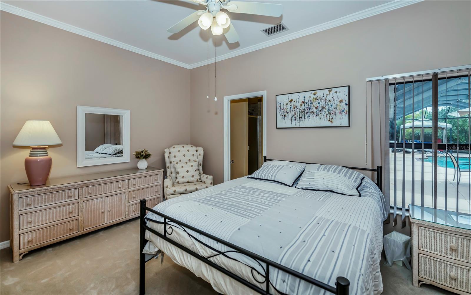 A4639997 Property Photo