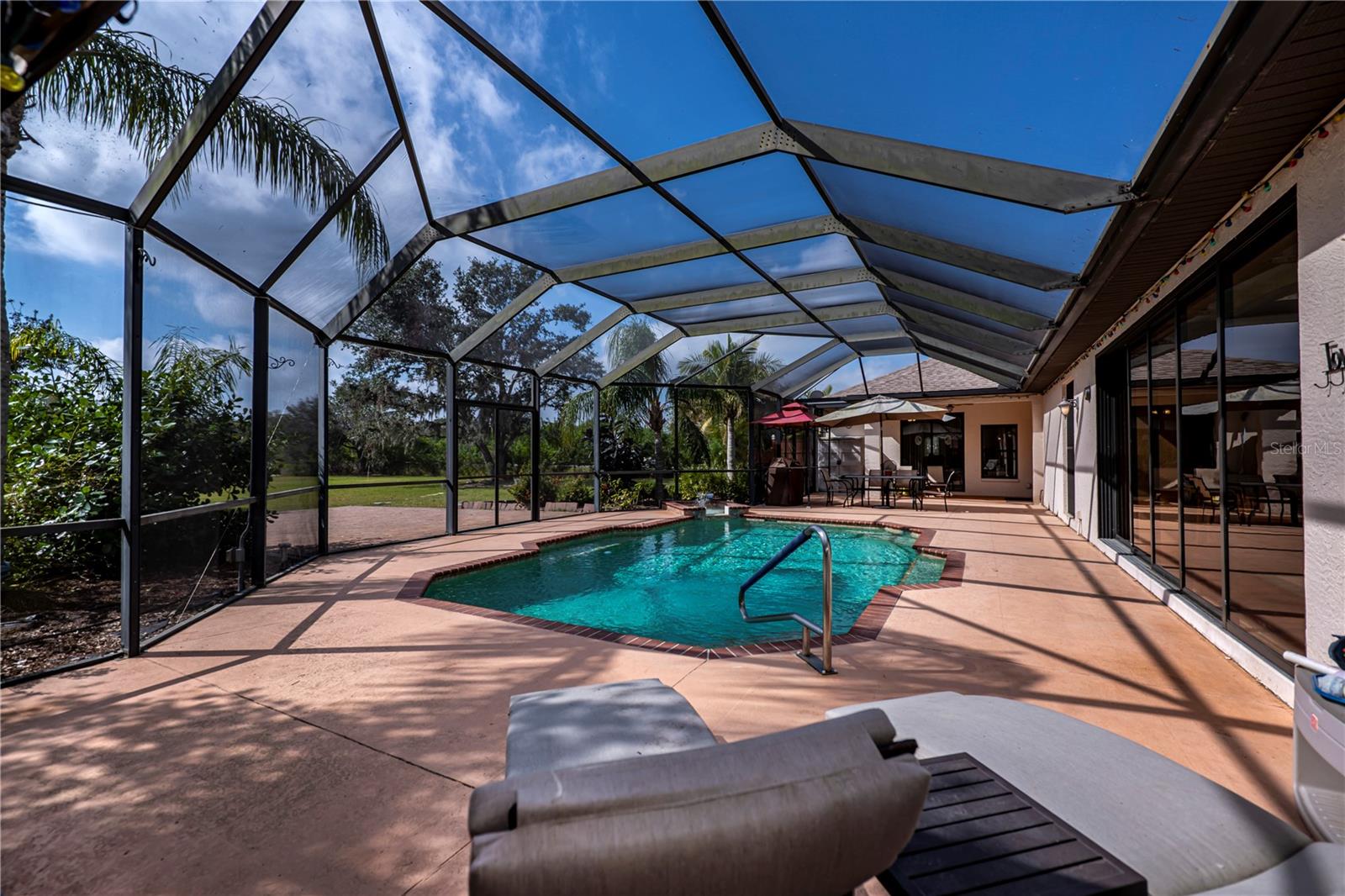 A4639997 Property Photo