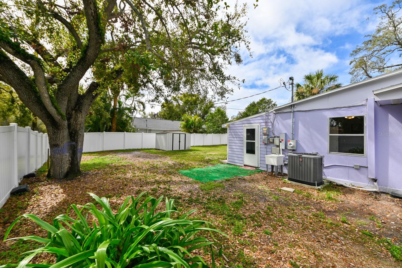 3302 W VAN BUREN DR, TAMPA, FL, 33611