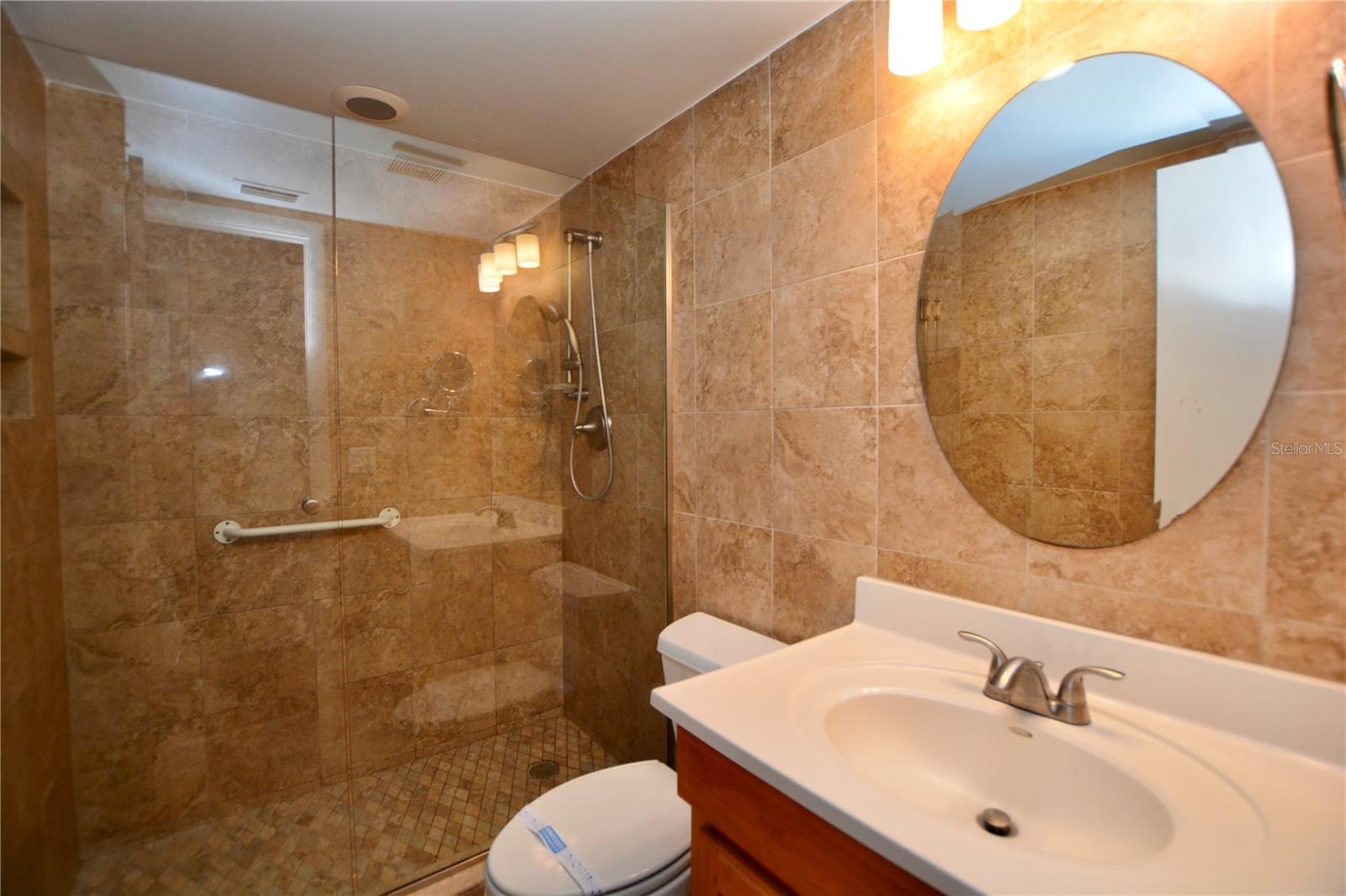 4610 W GRAY ST #208, TAMPA, FL, 33609