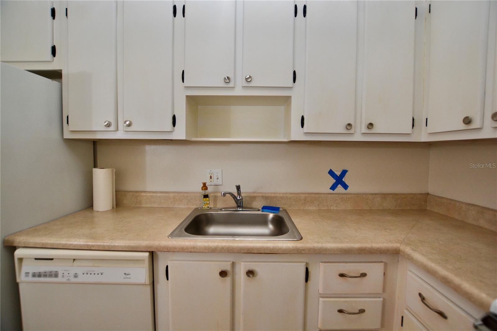 4610 W GRAY ST #208, TAMPA, FL, 33609