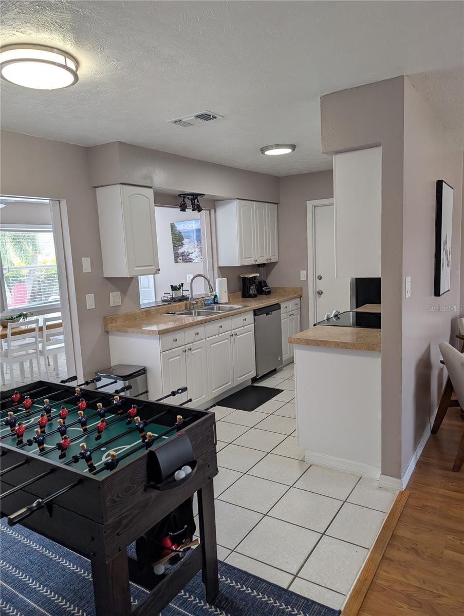 5876 COUNTRYWOOD DR, SARASOTA, FL, 34232