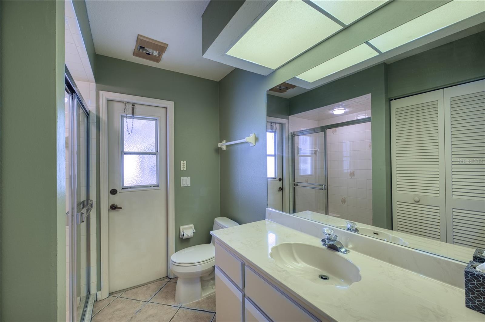 18576 ALPHONSE CIR, PORT CHARLOTTE, FL, 33948
