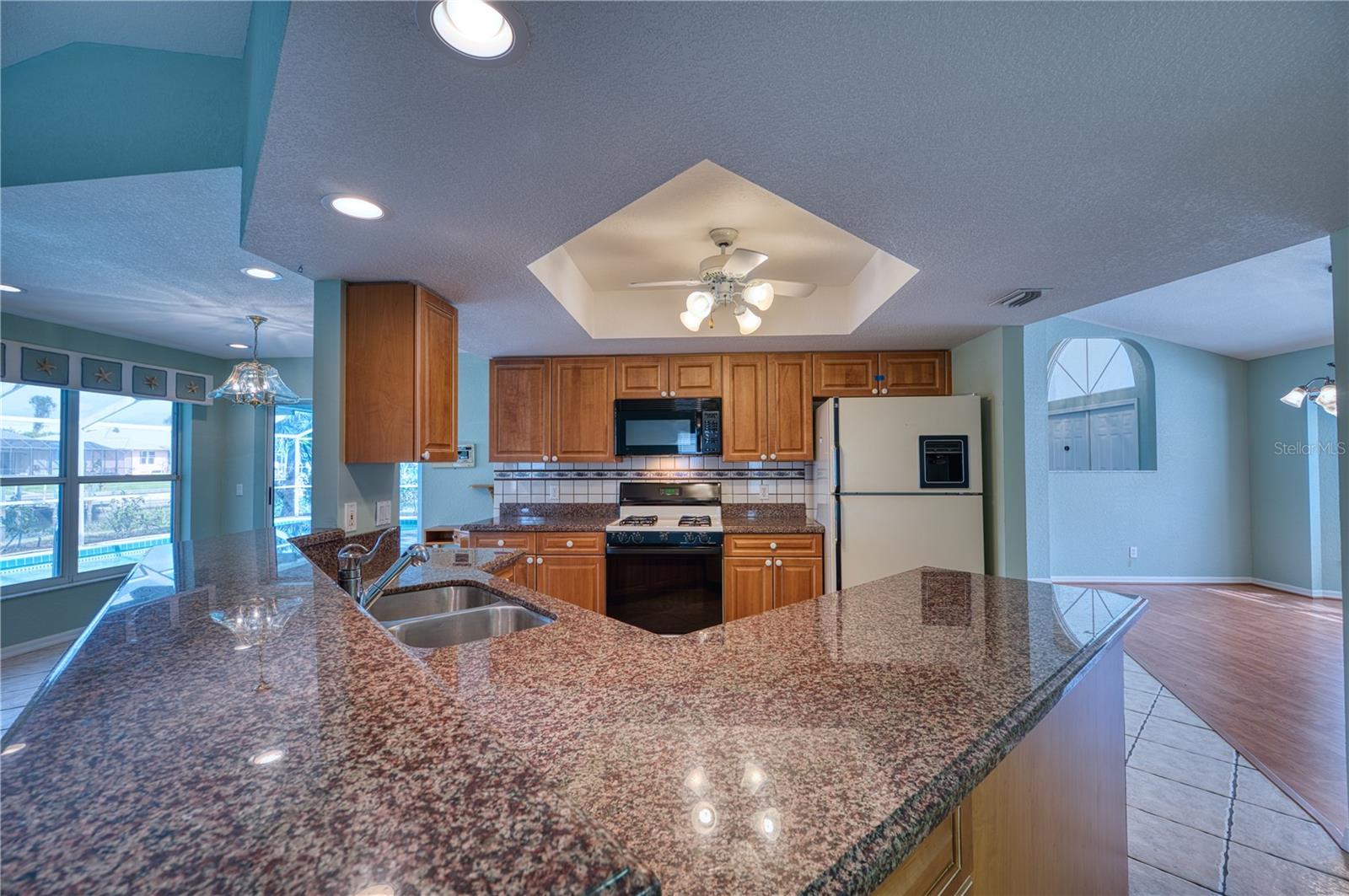 18576 ALPHONSE CIR, PORT CHARLOTTE, FL, 33948