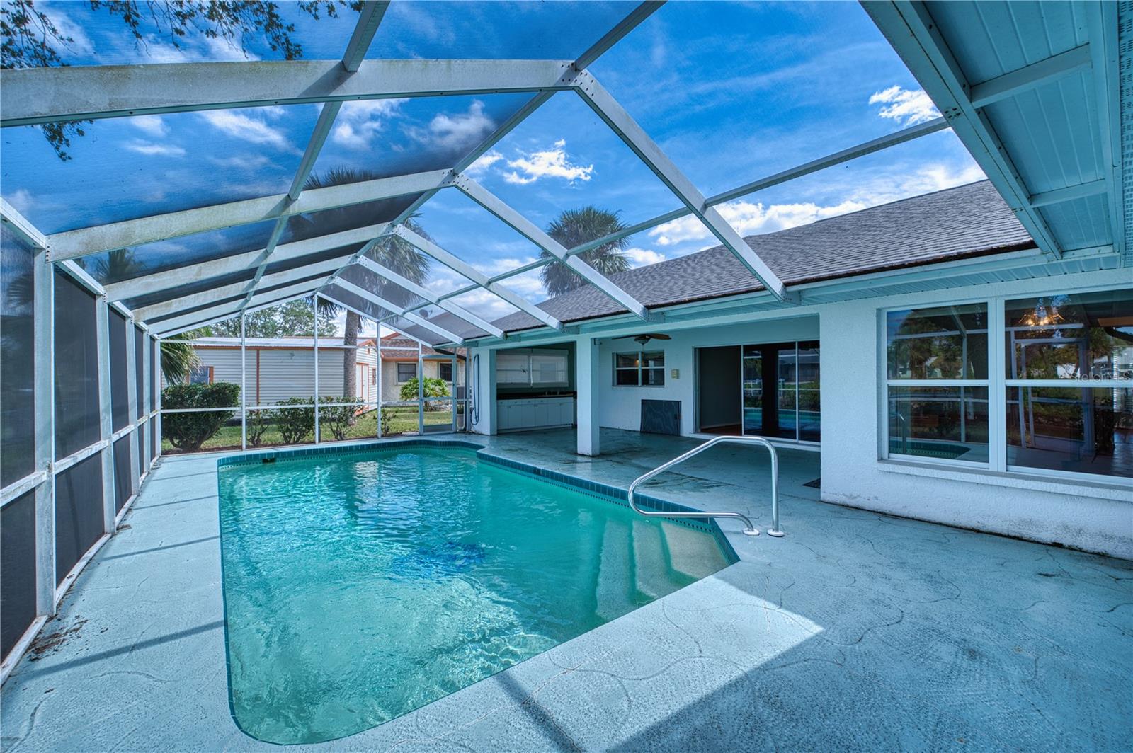 18576 ALPHONSE CIR, PORT CHARLOTTE, FL, 33948