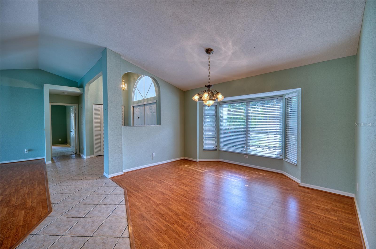 18576 ALPHONSE CIR, PORT CHARLOTTE, FL, 33948