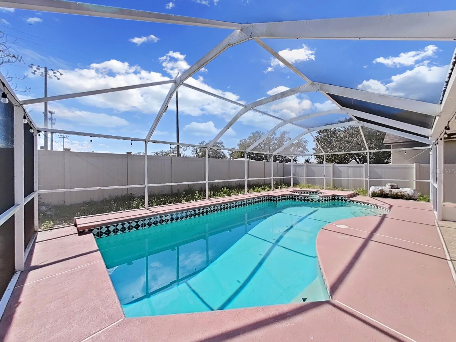 2020 CATTLEMAN DR, BRANDON, FL, 33511