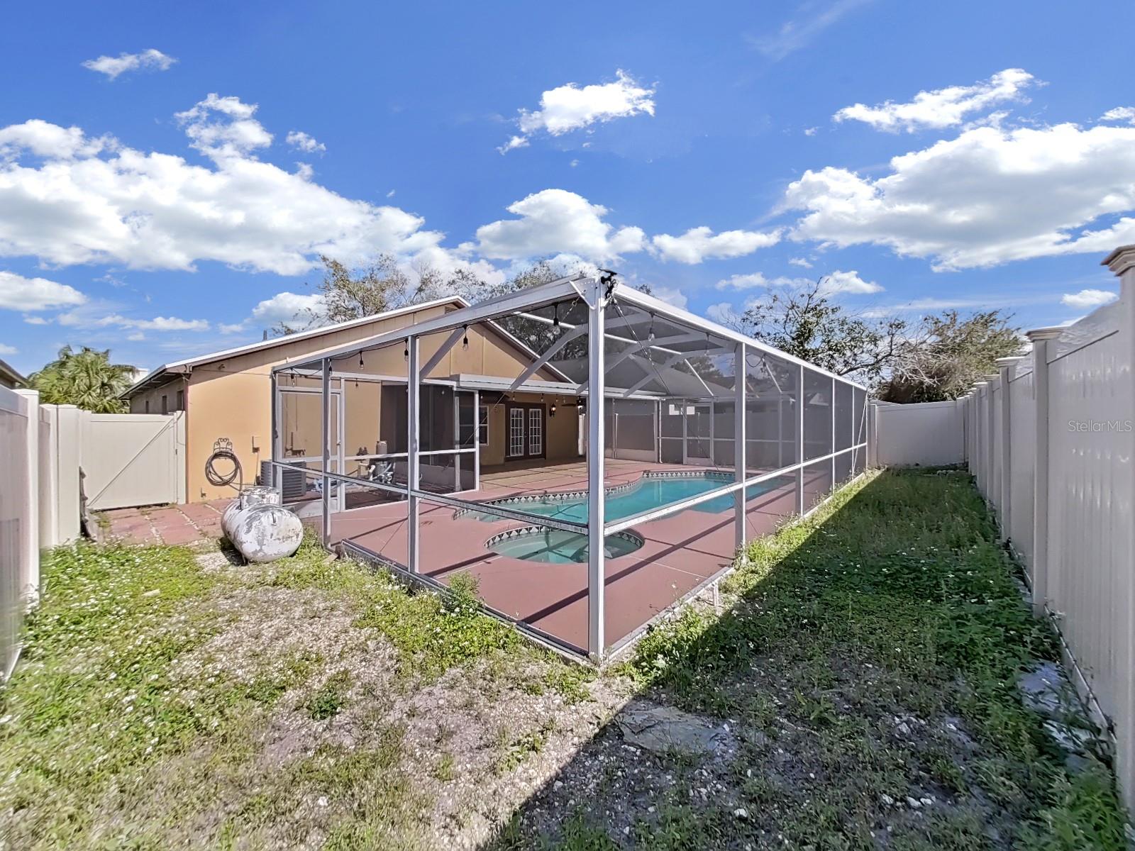 2020 CATTLEMAN DR, BRANDON, FL, 33511
