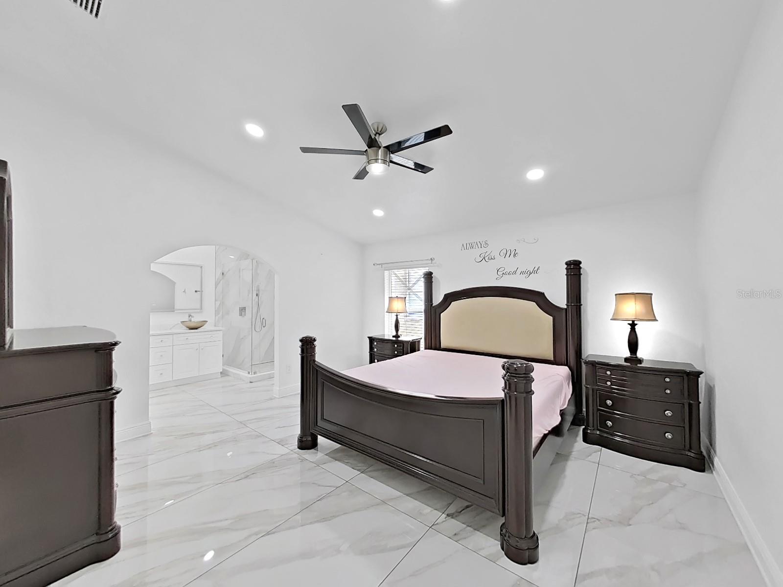 2020 CATTLEMAN DR, BRANDON, FL, 33511