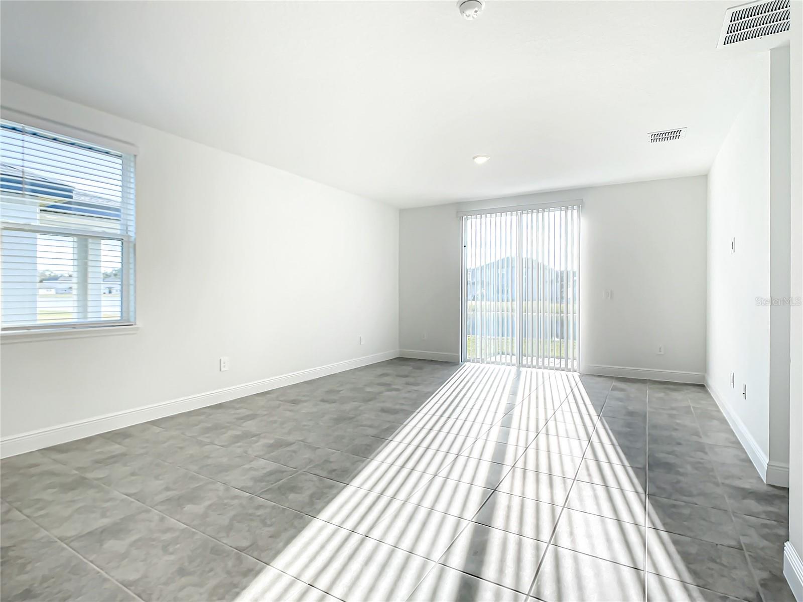 161 LOST BALL DR, DAYTONA BEACH, FL, 32124