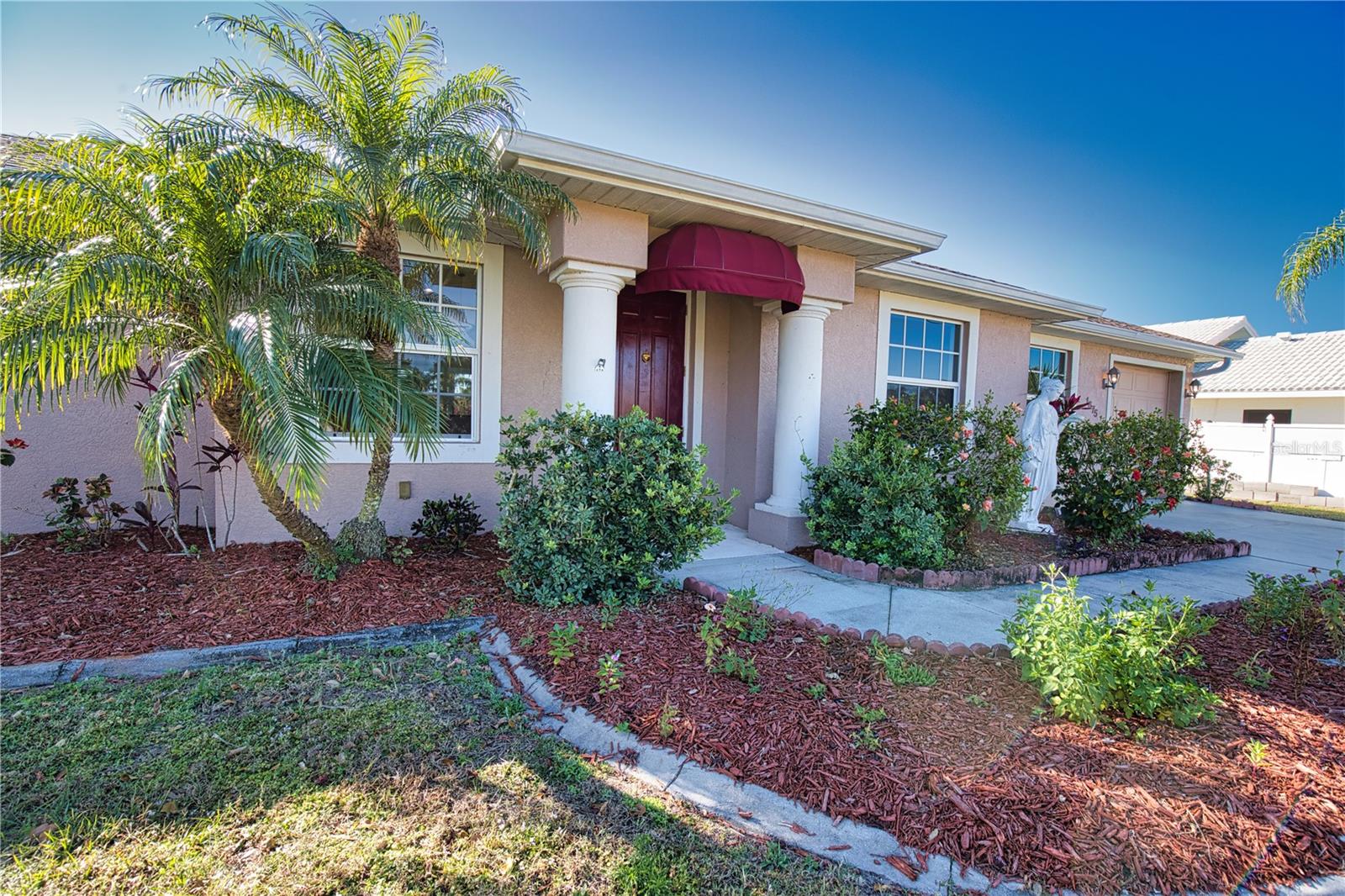 1675 BLUE LAKE CIR, PUNTA GORDA, FL, 33983