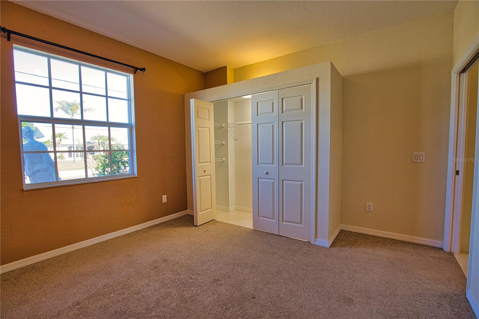 1675 BLUE LAKE CIR, PUNTA GORDA, FL, 33983