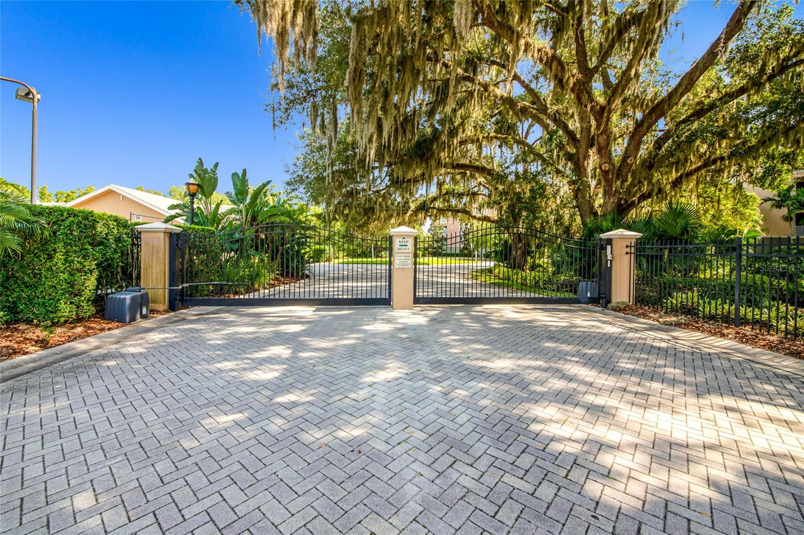 5246 MANORWOOD DR #4, SARASOTA, FL, 34235